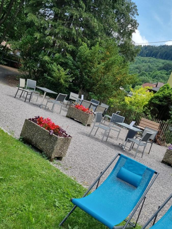 Logis Hotel Restaurant De La Poste Et Spa De Montagne Le Bonhomme Bagian luar foto