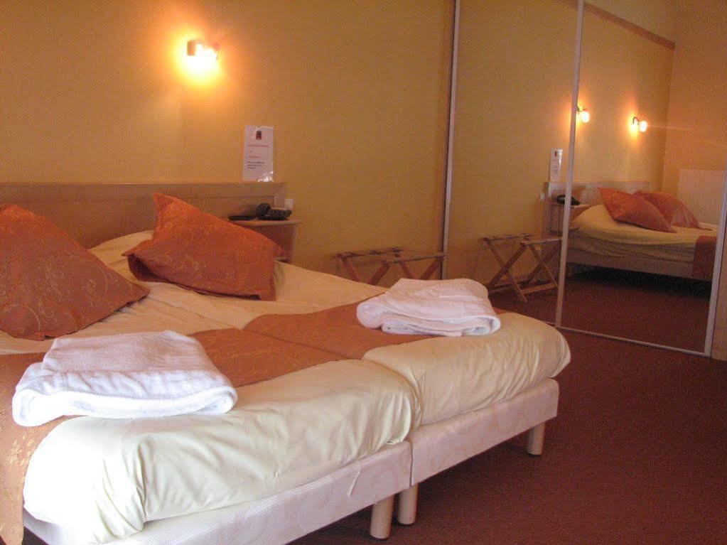 Logis Hotel Restaurant De La Poste Et Spa De Montagne Le Bonhomme Bagian luar foto